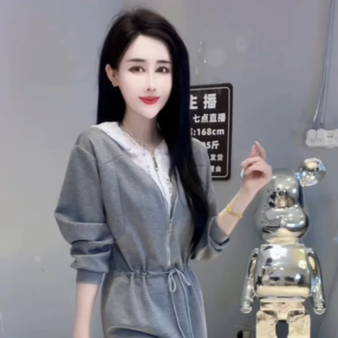 689款休闲收腰连衣裙