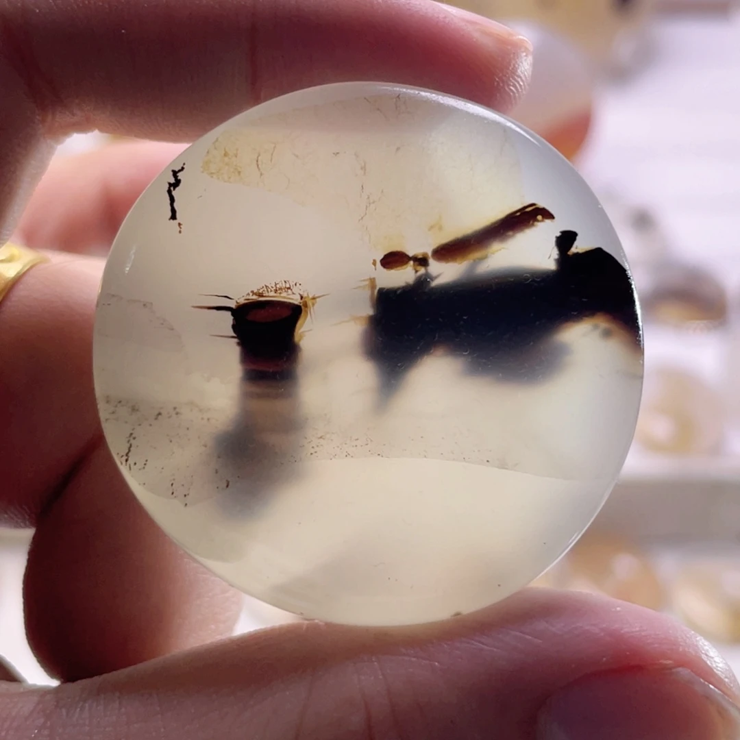 玛瑙/玉髓未镶嵌珠宝奇石