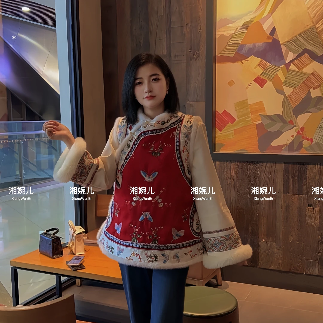 2025冬新款『寒梅』新中式国风圆领精致刺绣加棉加厚款马甲女