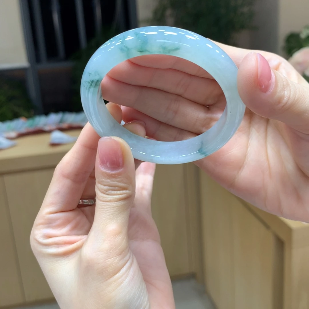 未镶嵌手镯翡翠不退不换