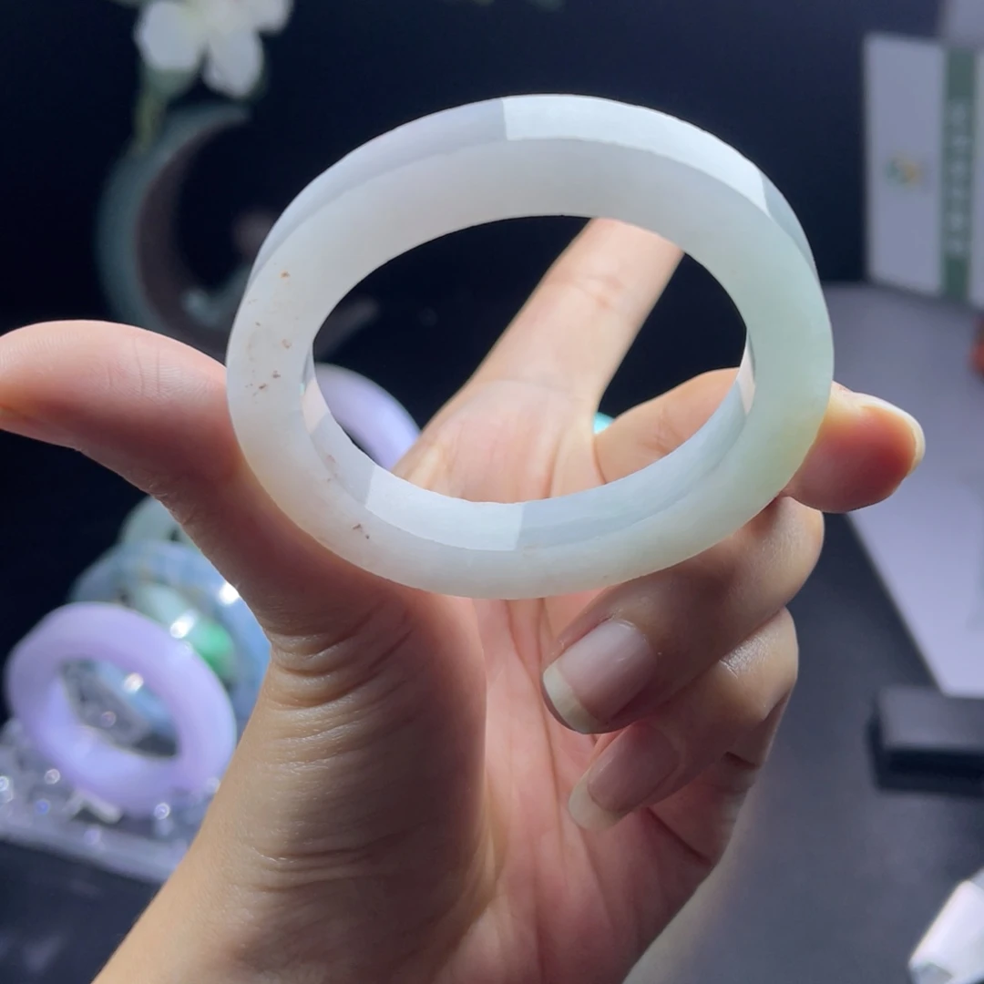 定制翡翠未镶嵌天然翡翠A货手镯