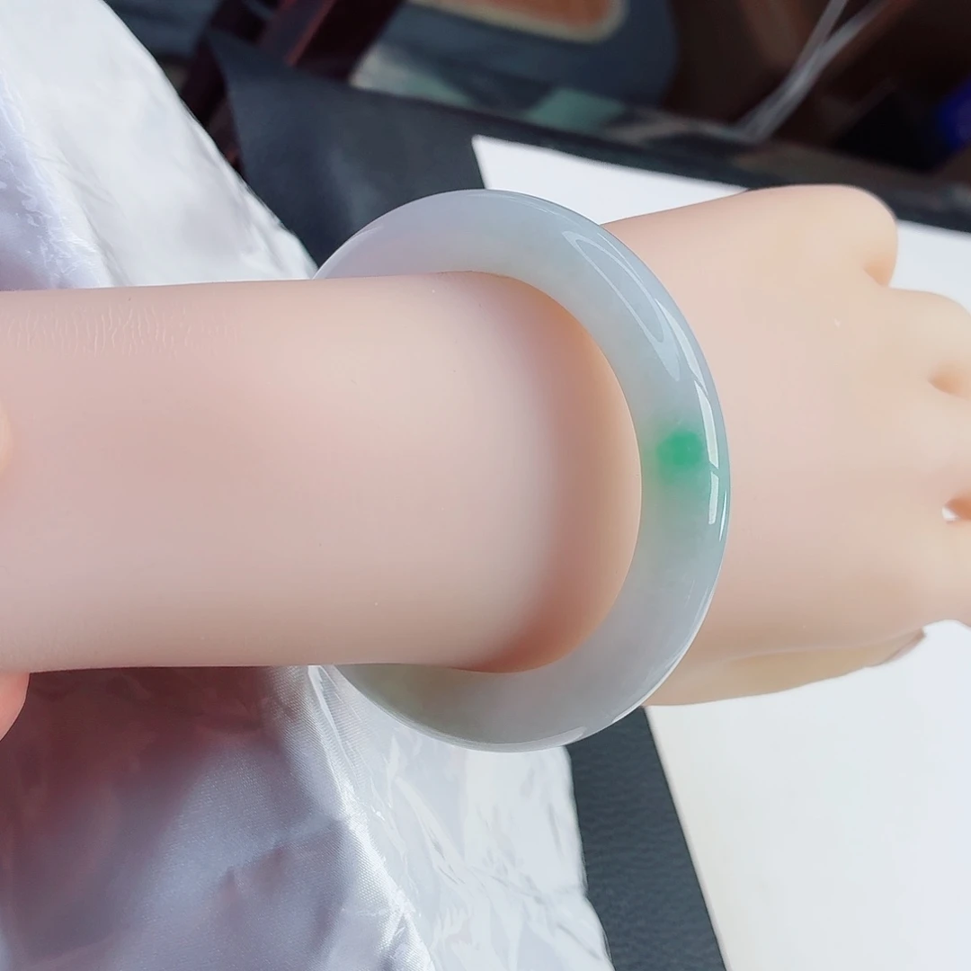 翡翠未镶嵌手镯天然翡翠A货