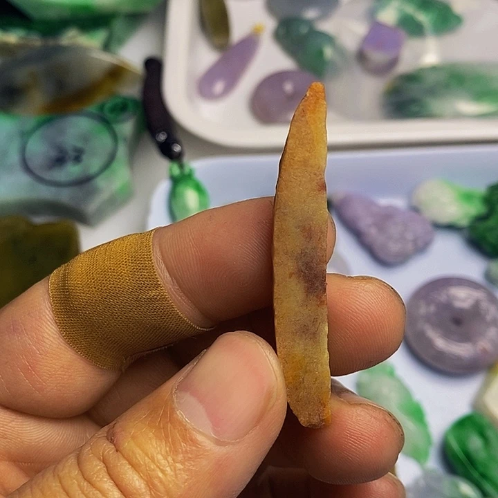 翡翠散珠天然翡翠A货挂件