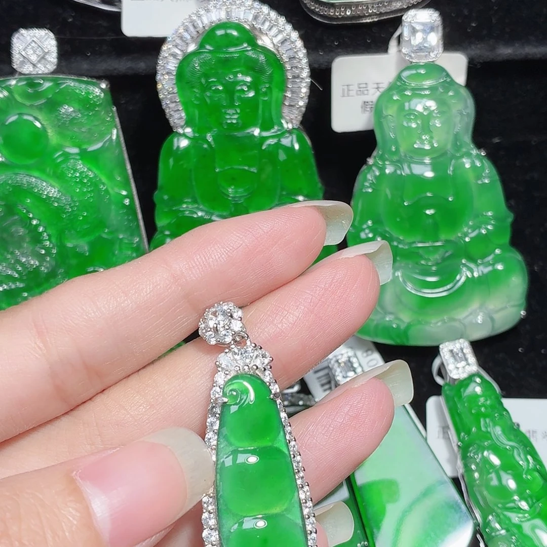 翡翠银S925镶嵌颈饰