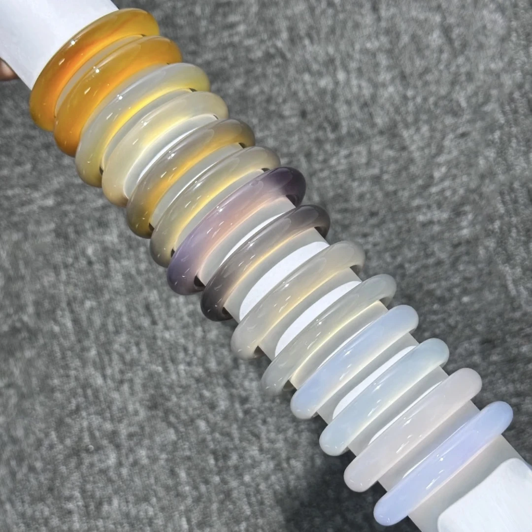 非金属仿水晶手镯 女款玛 瑙手镯直播链接