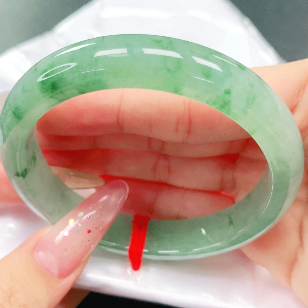 翡翠未镶嵌手镯57