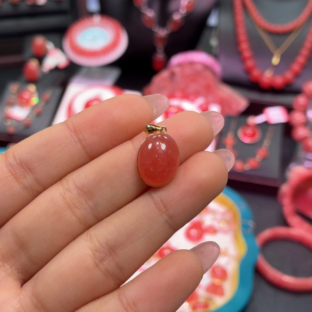 菱锰矿（红纹石）18K金镶嵌颈饰精品包边蛋面吊坠