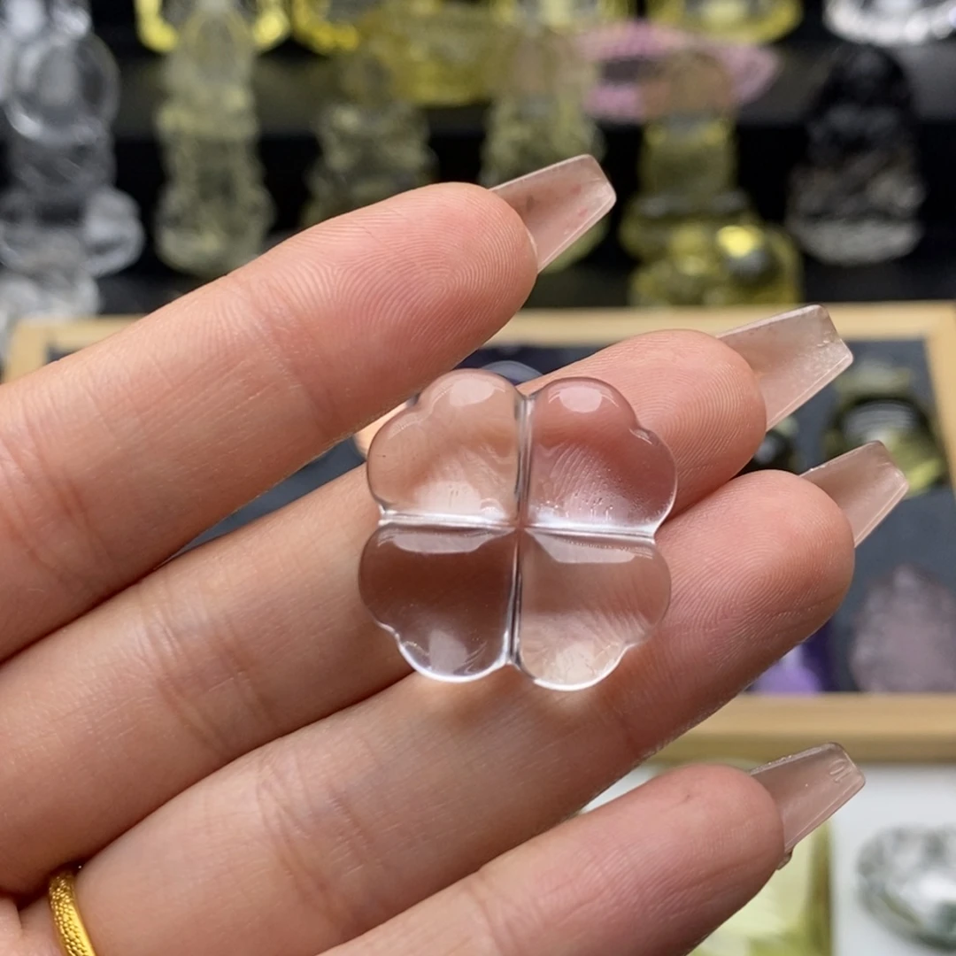 未镶嵌颈饰水晶白水四叶草