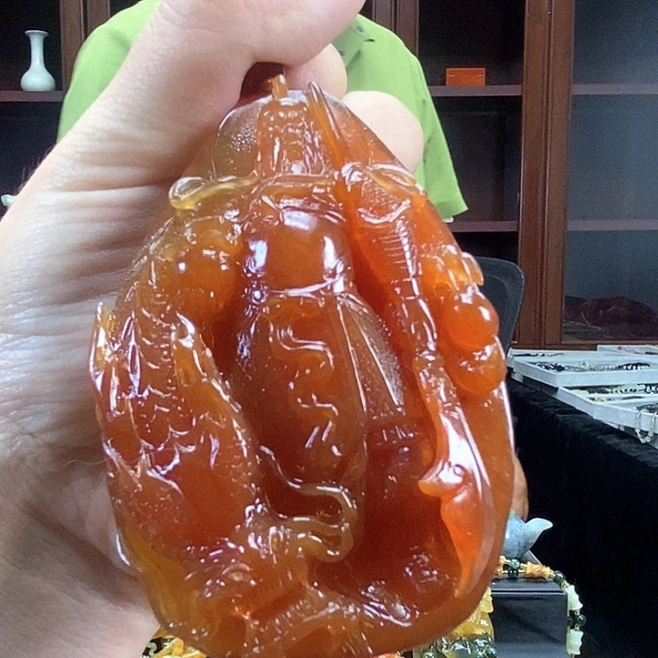 蛇纹石玉未镶嵌吊坠木*