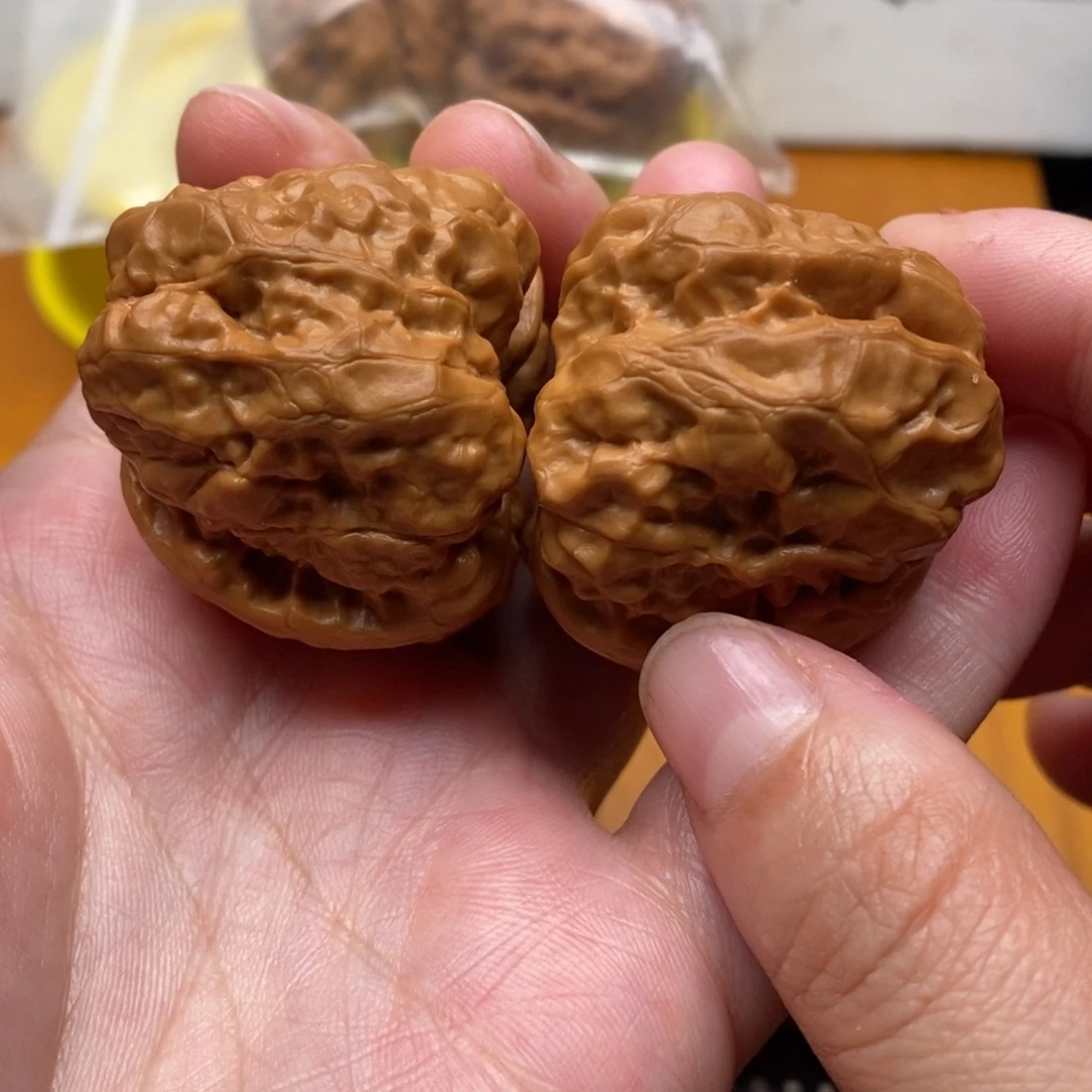 把件文玩核桃边38左右