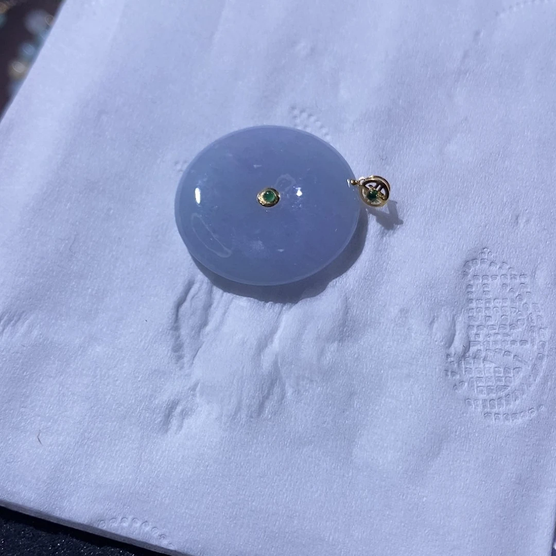 翡翠吊坠(不含链)18K金镶嵌