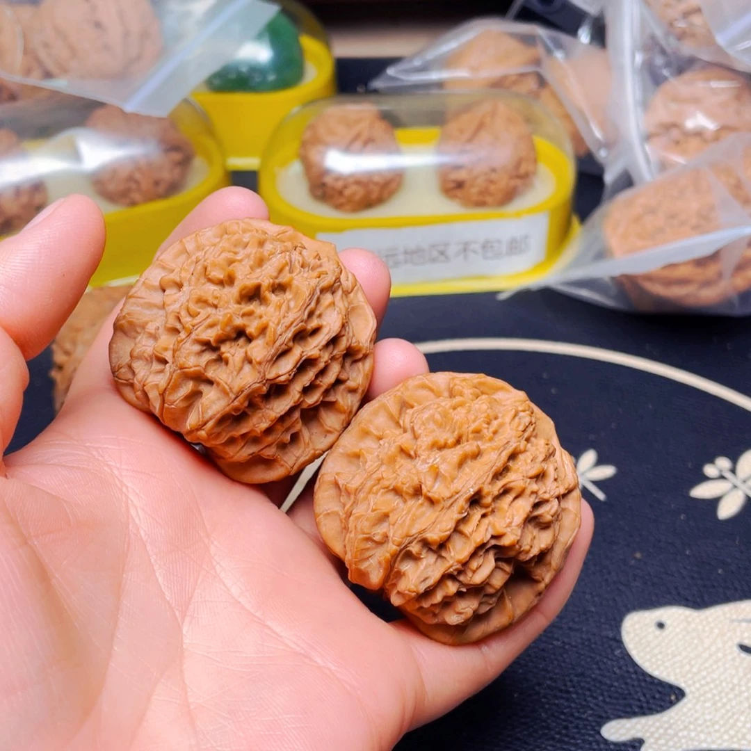 吊坠文玩核桃马老四一对