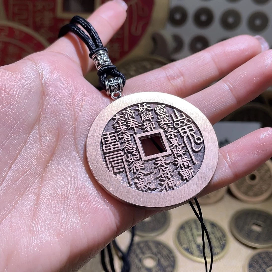 铜铜现代仿制工艺品花钱