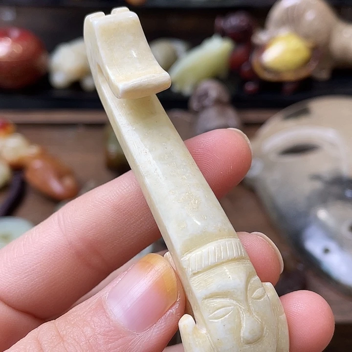 和田玉（糖玉）未镶嵌颈饰