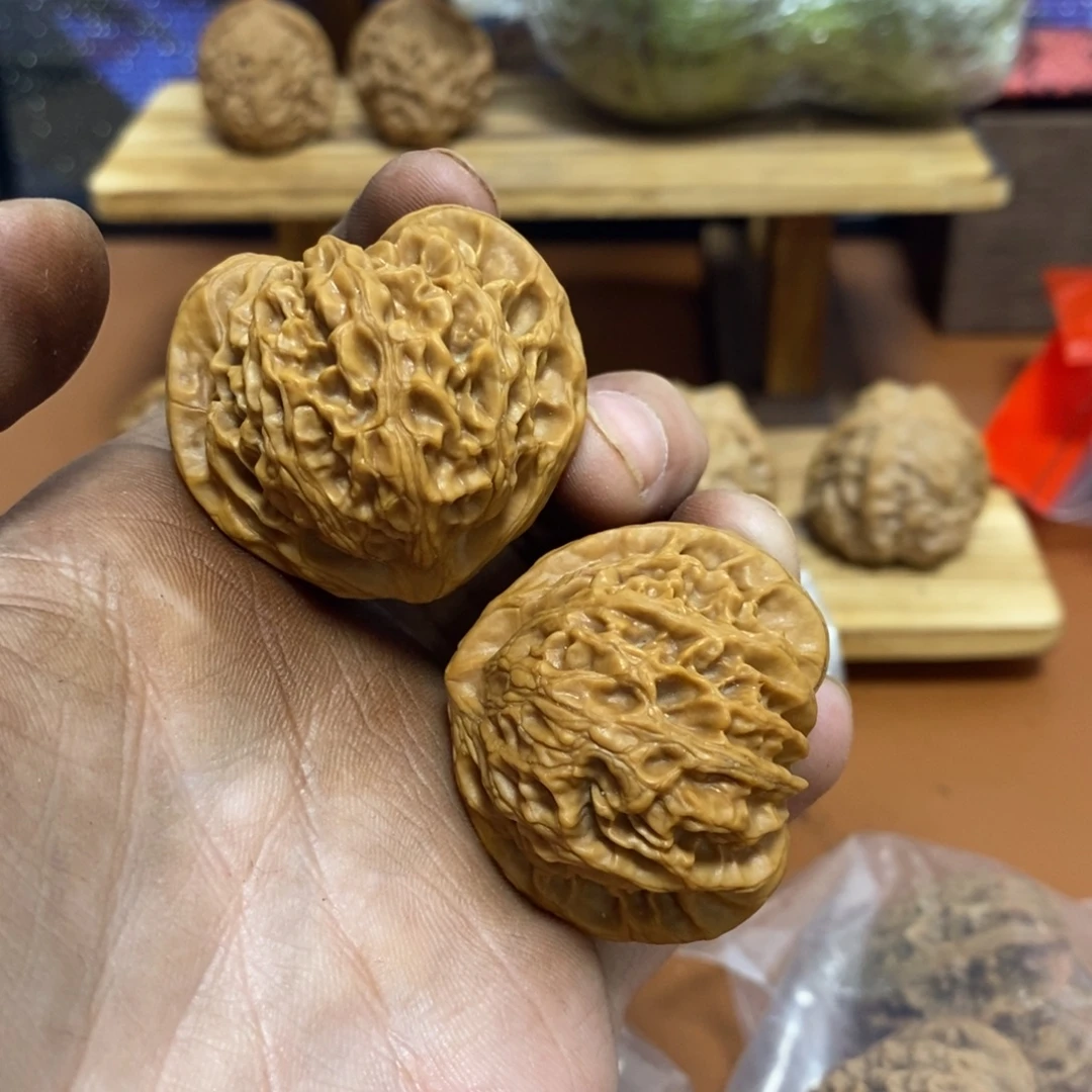 吊坠文玩核桃破烂子宫灯