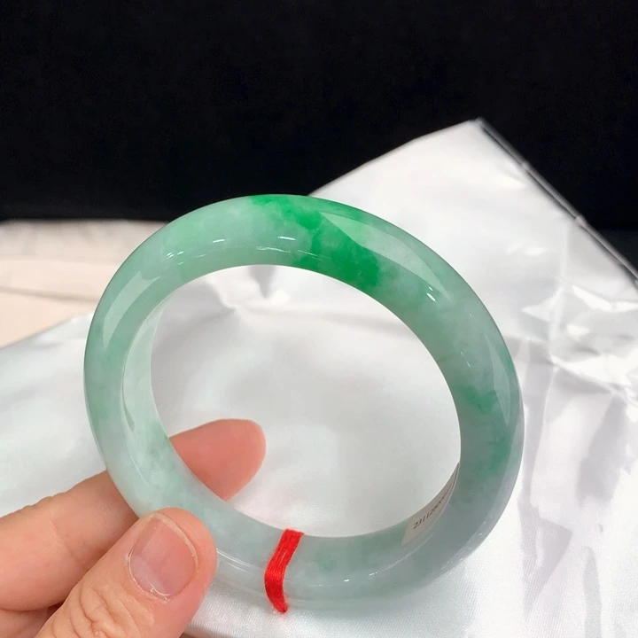 翡翠手镯未镶嵌正圈56-57