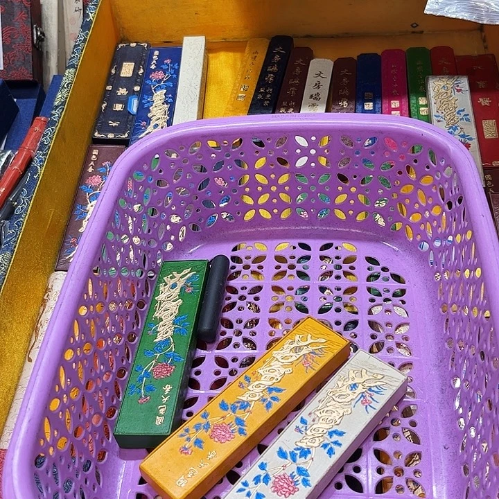 孝***妍哈哈哈哈哈哈哈哈哈哈哈