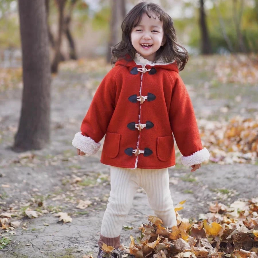AnnieGirl尖帽羊毛呢大衣厚款女童红色圣诞新年牛角扣外套冬季