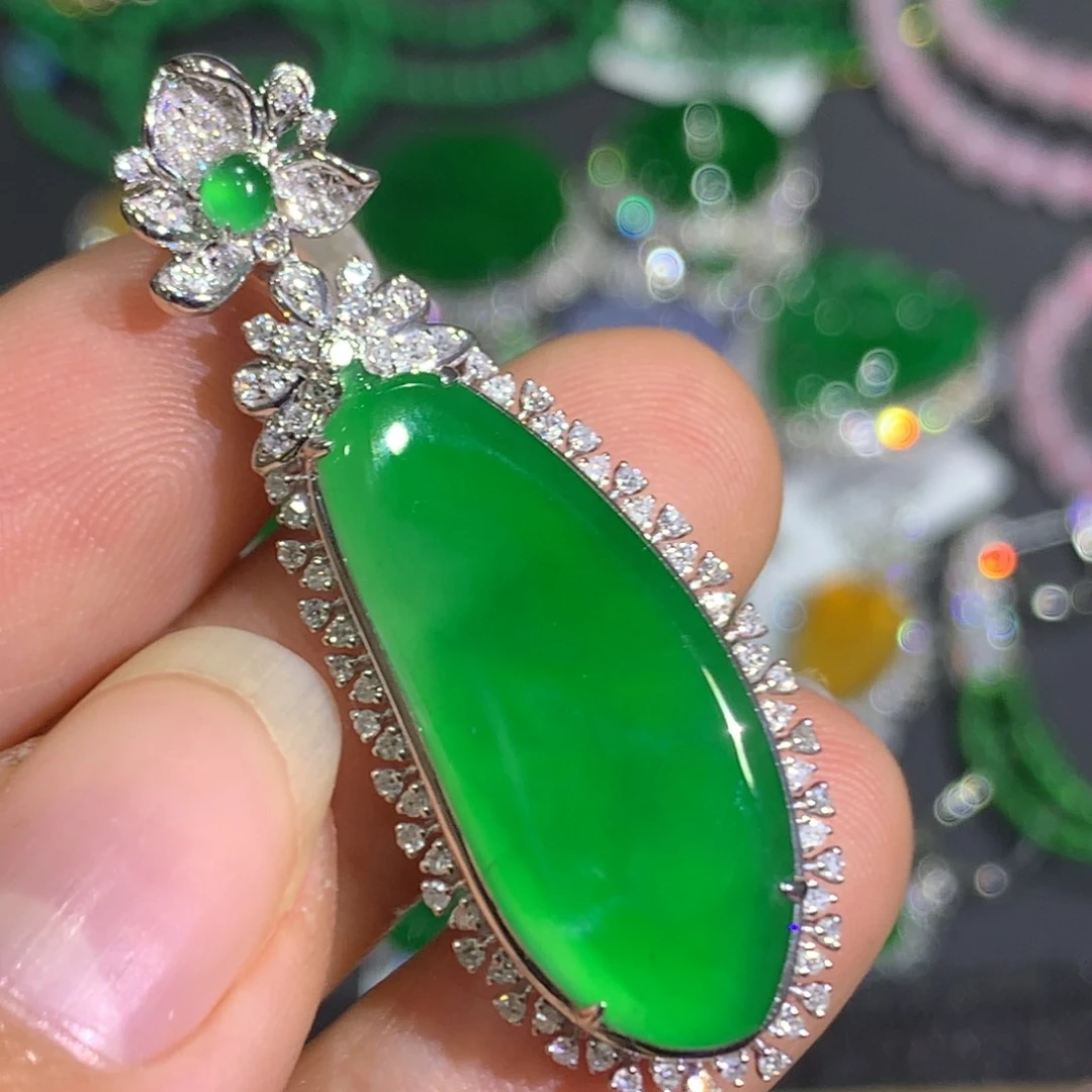 翡翠颈饰18K金镶嵌8，