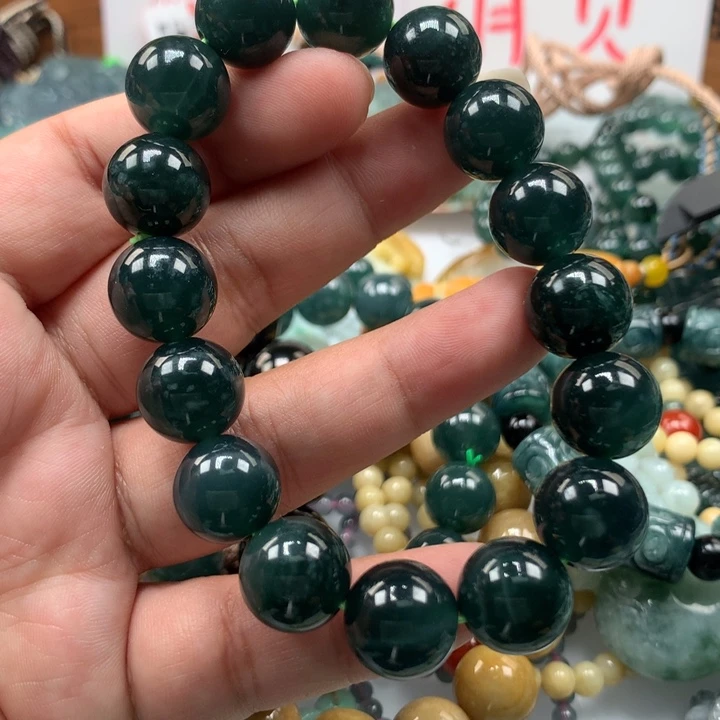 翡翠颈饰未镶嵌保真天然A货翡翠