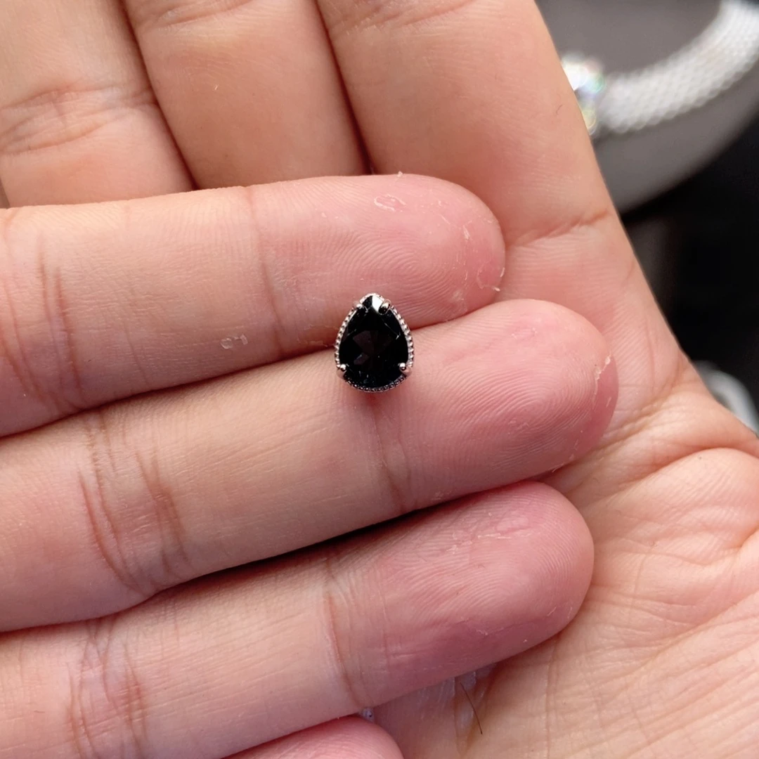 托帕石耳饰银S925镶嵌起****强