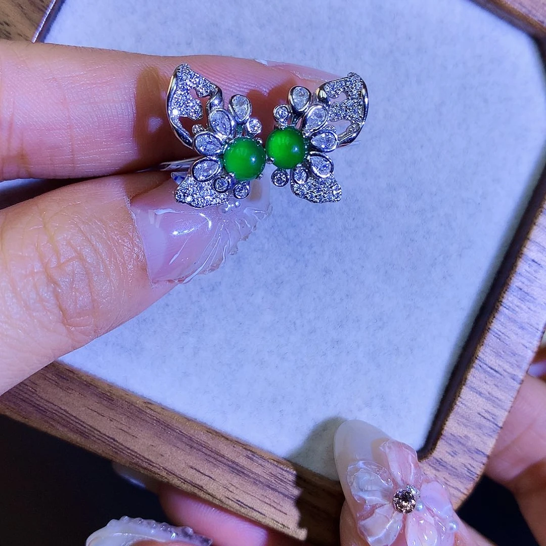 翡翠耳饰银S925镶嵌天然翡翠耳钉