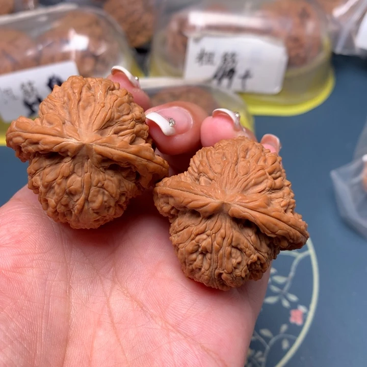 文玩核桃把件42-14650-9