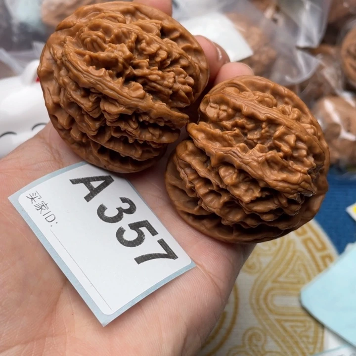 文玩核桃把件核桃