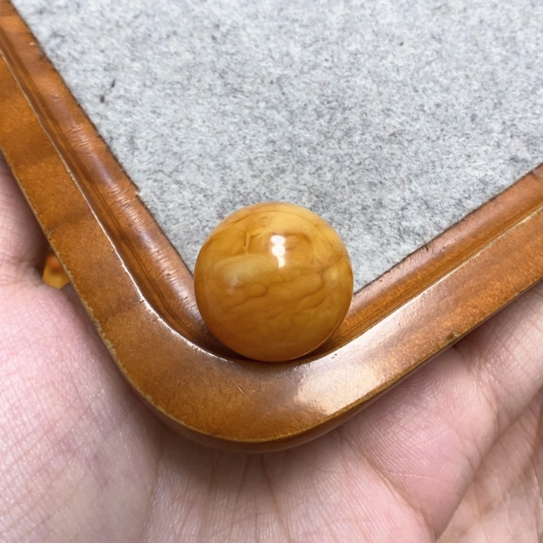 蜜蜡裸石未镶嵌庚*明蜜蜡裸珠