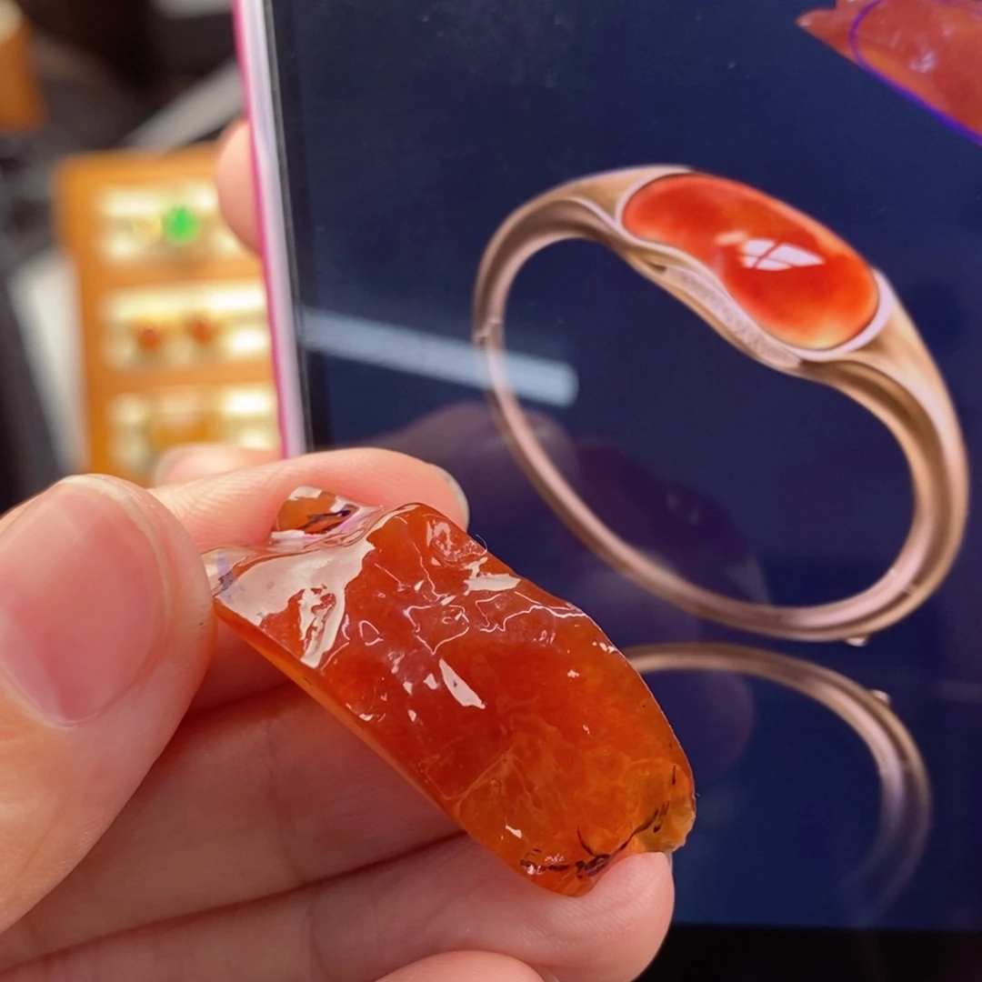 未镶嵌定制翡翠高品质红翡手镯