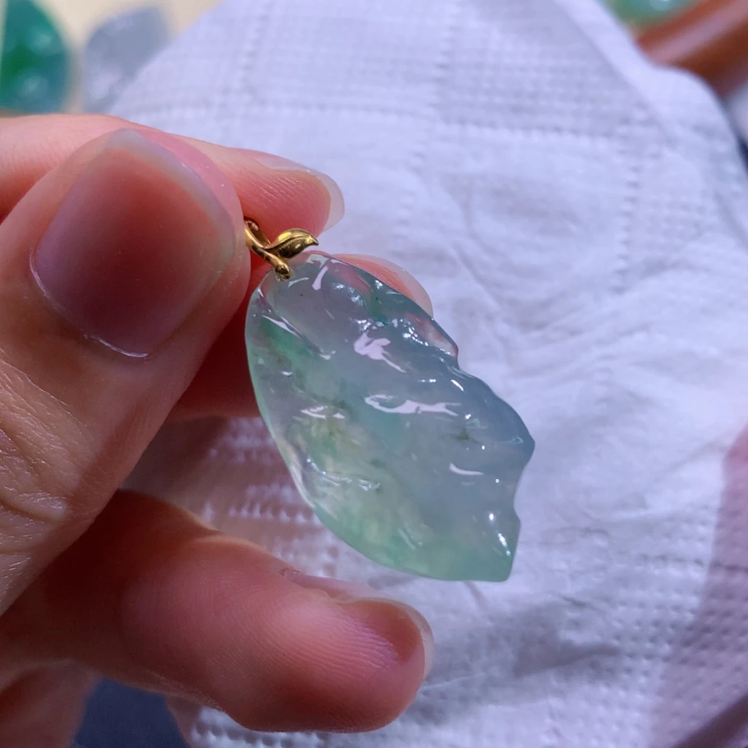 【闪购商品】颈饰未镶嵌翡翠