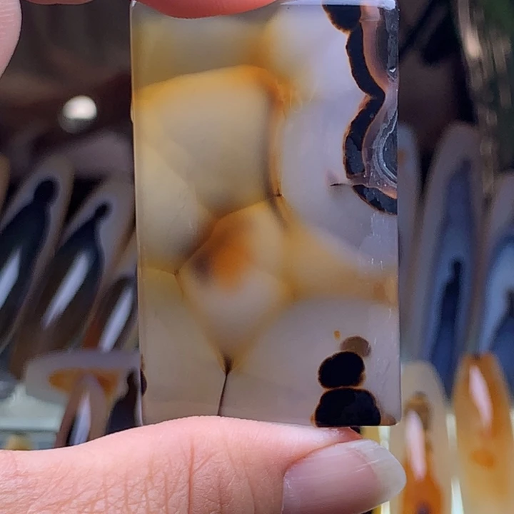 玛瑙/玉髓颈饰未镶嵌174