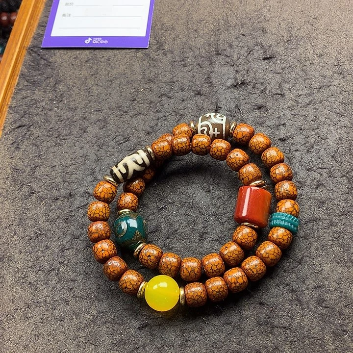 星月菩提吊坠多圈