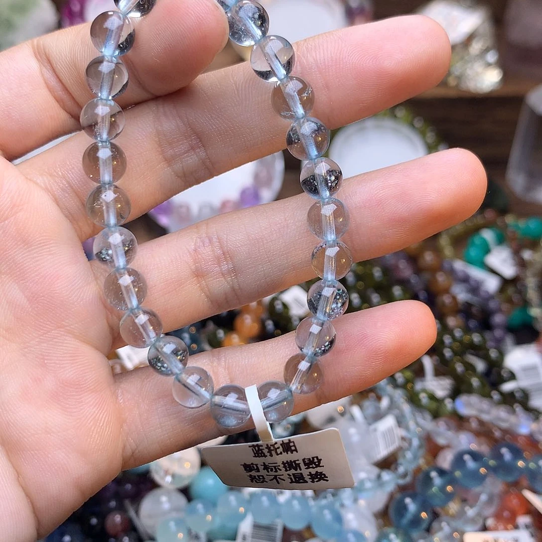 水晶蓝托帕未镶嵌