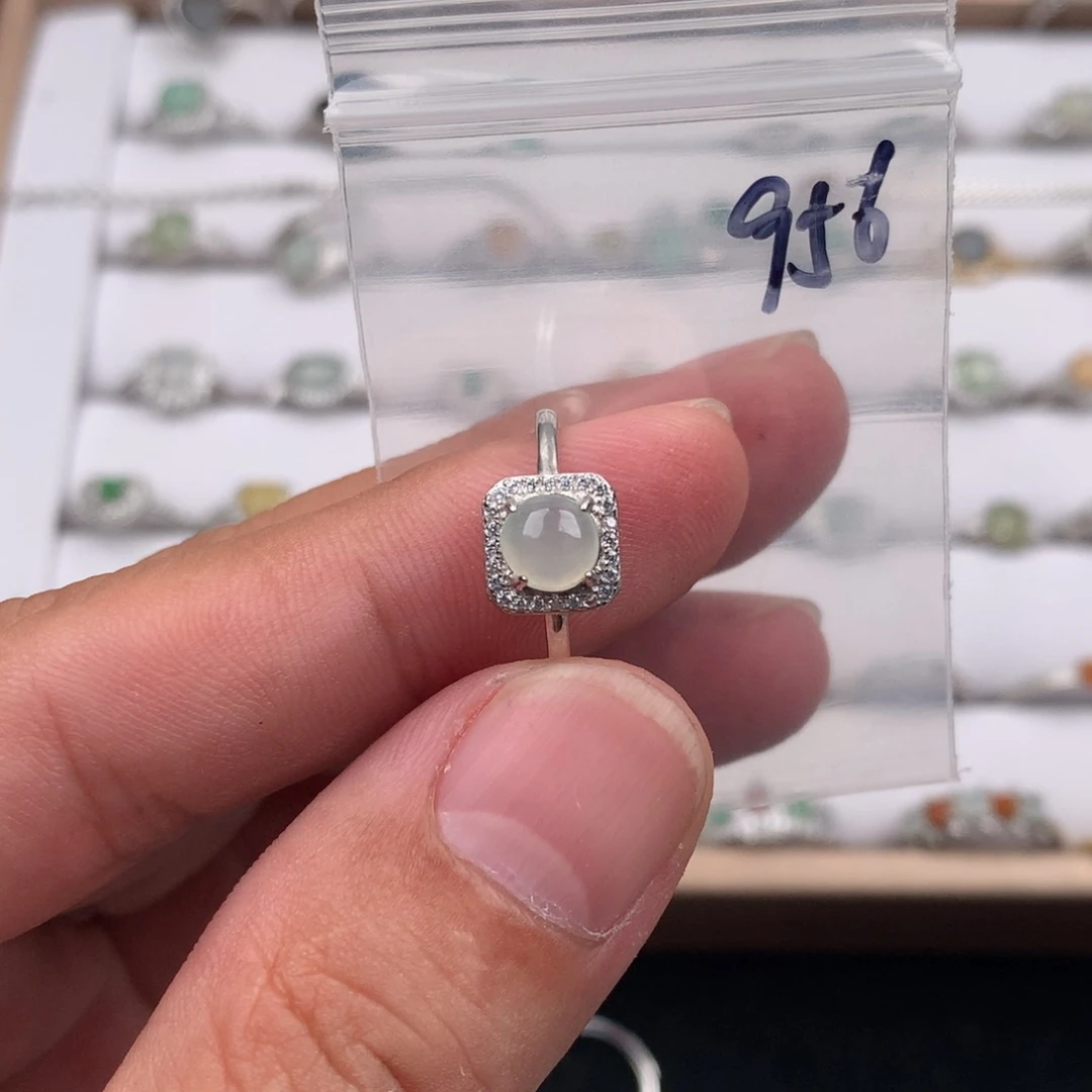 翡翠未镶嵌戒指956