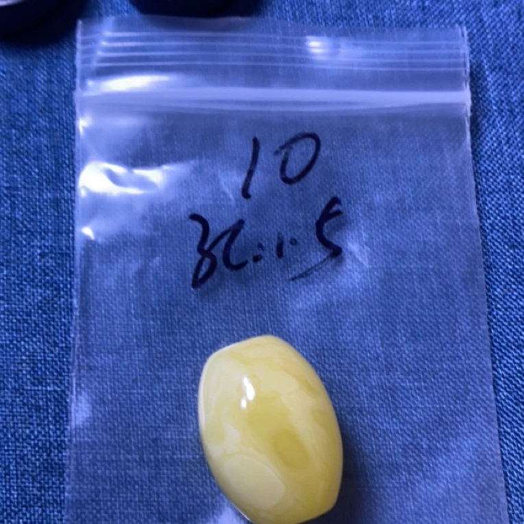 天然蜜蜡白花桶珠