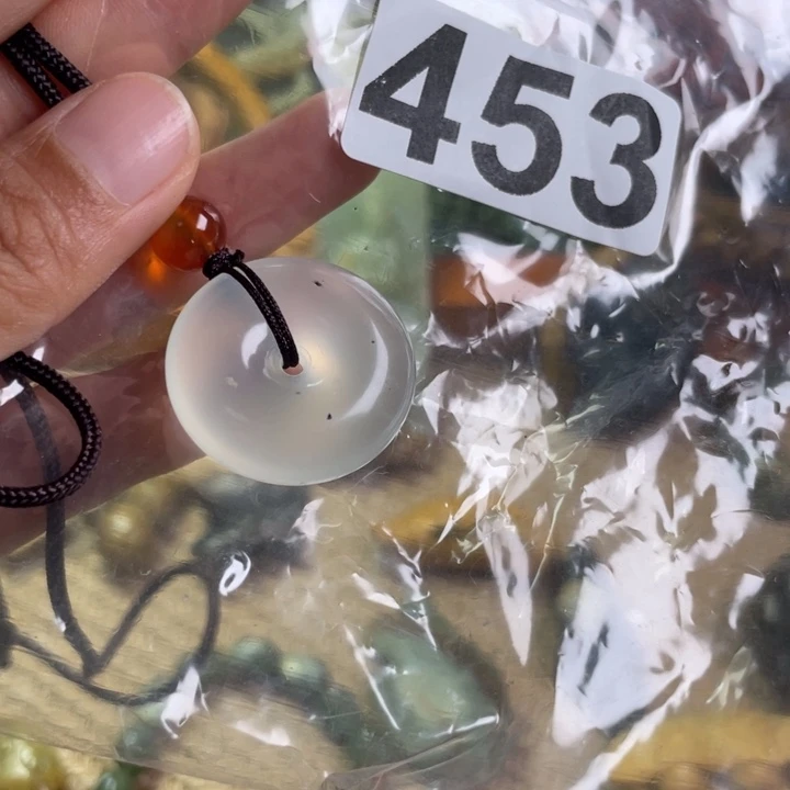 岫岩河磨玉（透闪石质玉）未镶嵌车挂