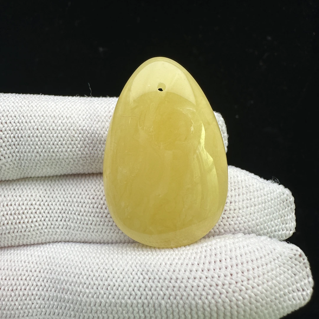 D2510天然原矿蜜蜡 微花粉水滴牌 23*36*9mm抖音基地质检发货