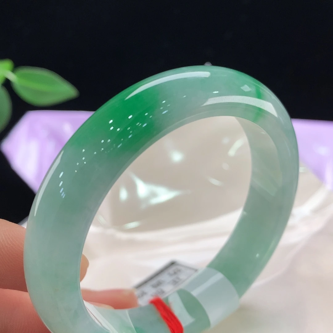 翡翠未镶嵌手镯2100