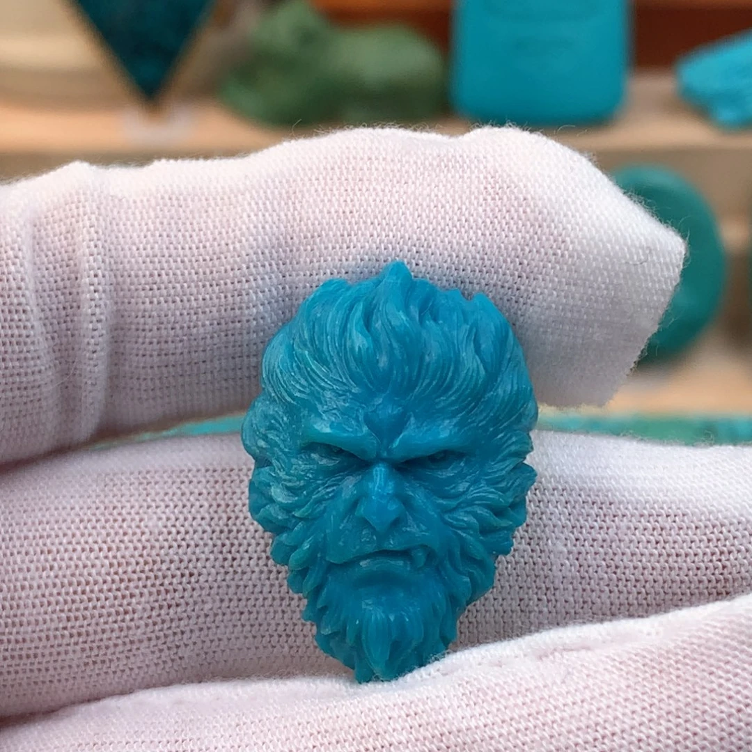 未镶嵌绿松石斗战胜佛