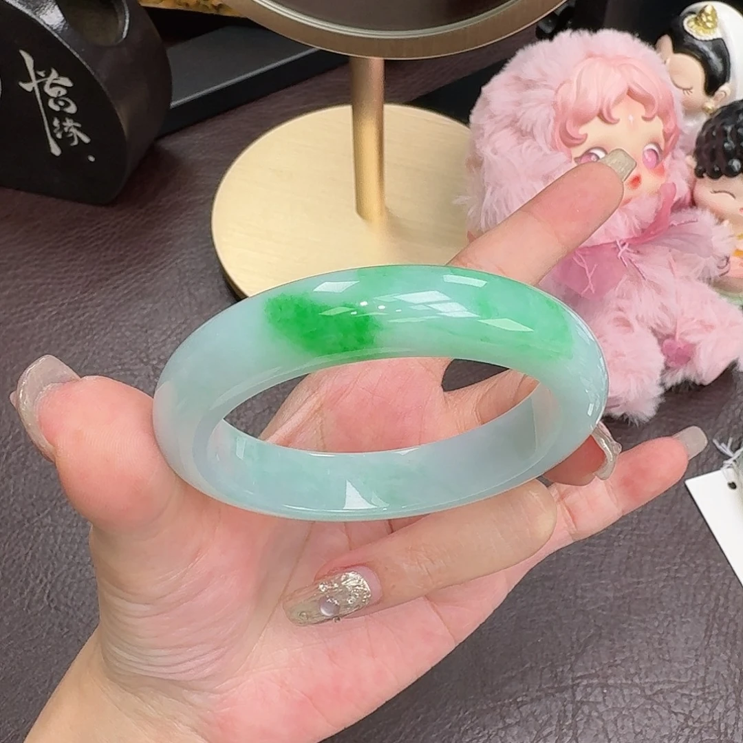 翡翠未镶嵌手镯41