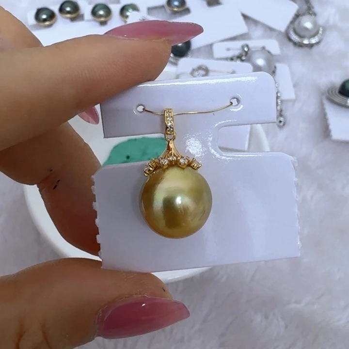 银S925镶嵌海水珍珠颈饰林*?