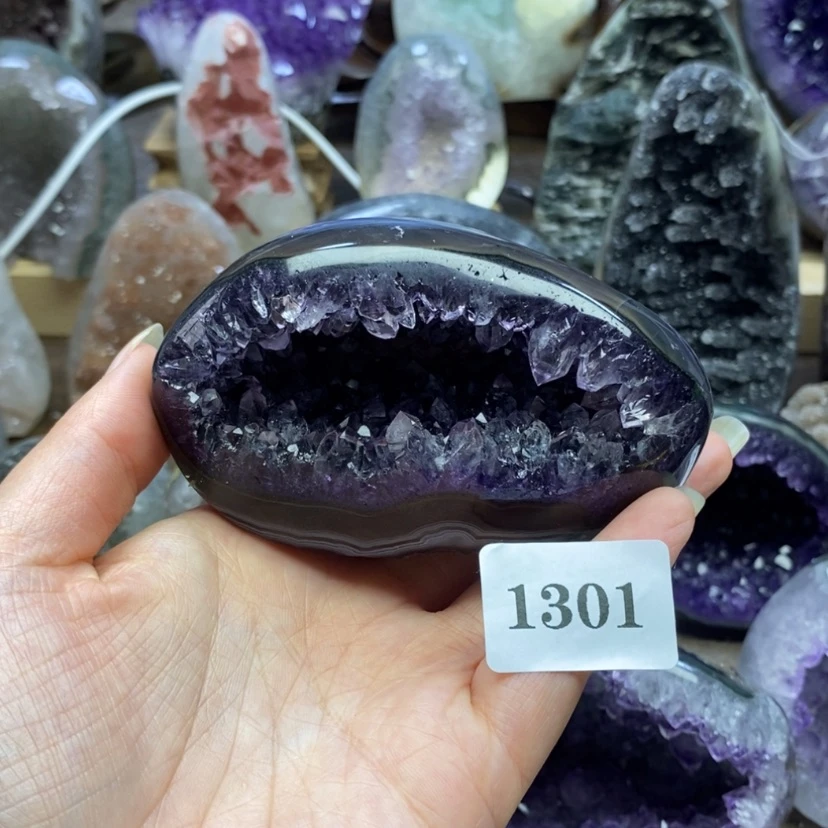 【闪购商品】未镶嵌大型摆件（非配饰）紫晶