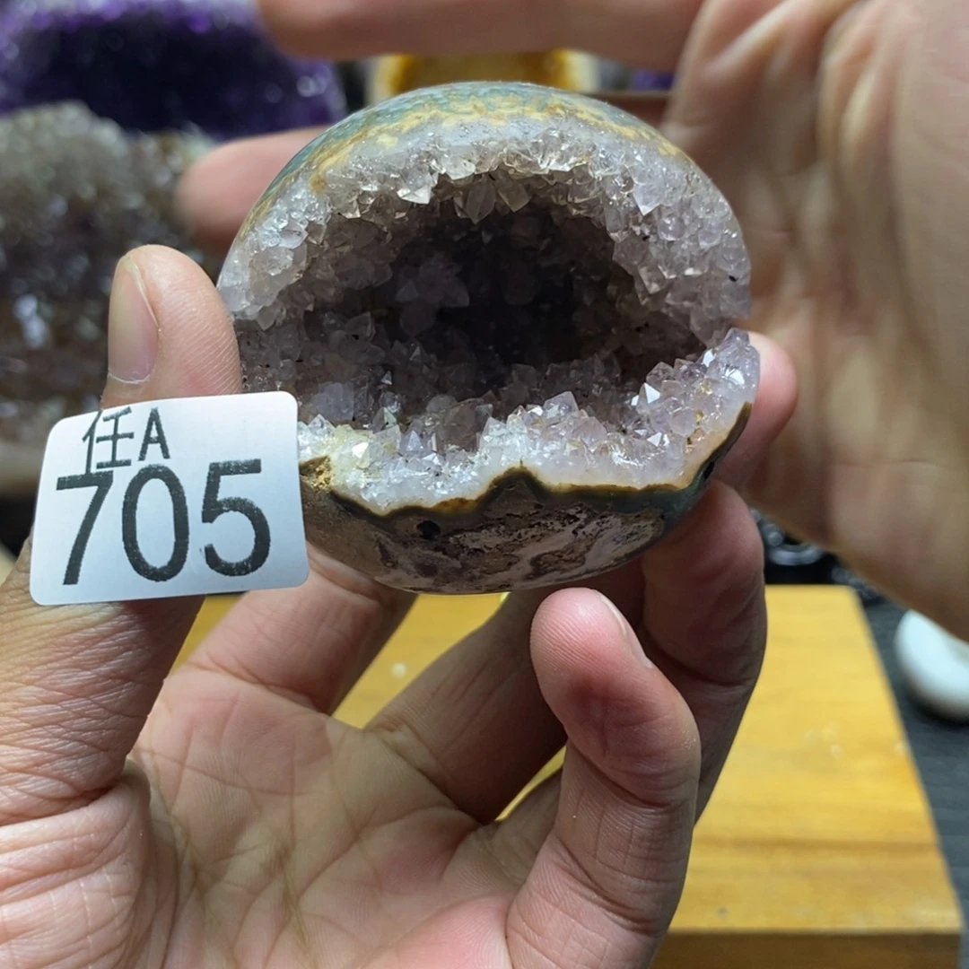 水晶大型摆件（非配饰）未镶嵌