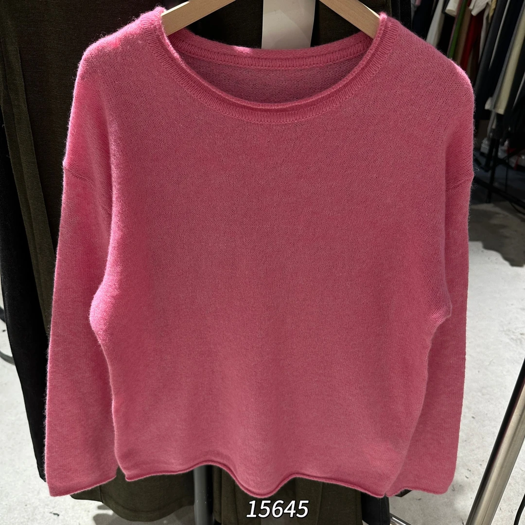 15645（部分无水洗唛，介意慎拍）WANGDAN圆领净版飘带针织长袖