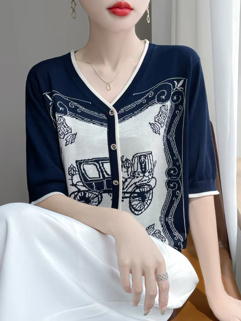 夏季时髦复古提花小马车V领短袖T恤