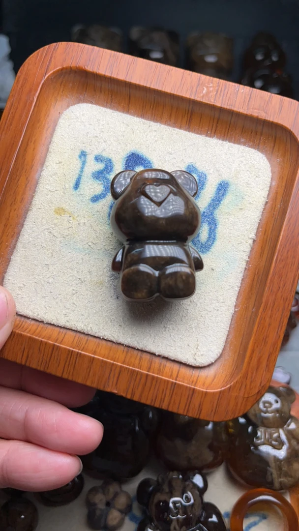 13.9克溶洞黑根小熊