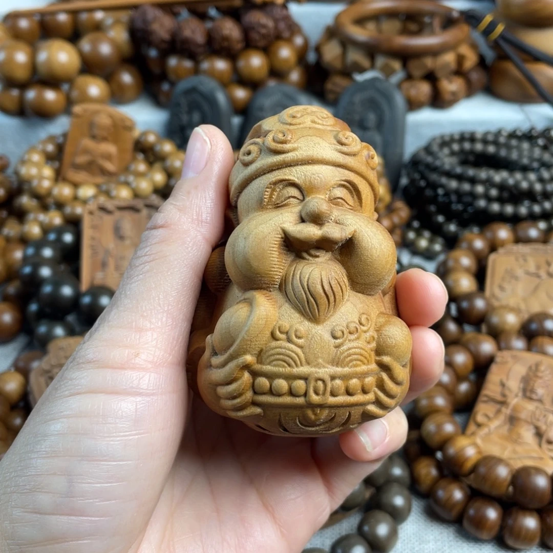 木老山檀香瑕疵财神爷摆件