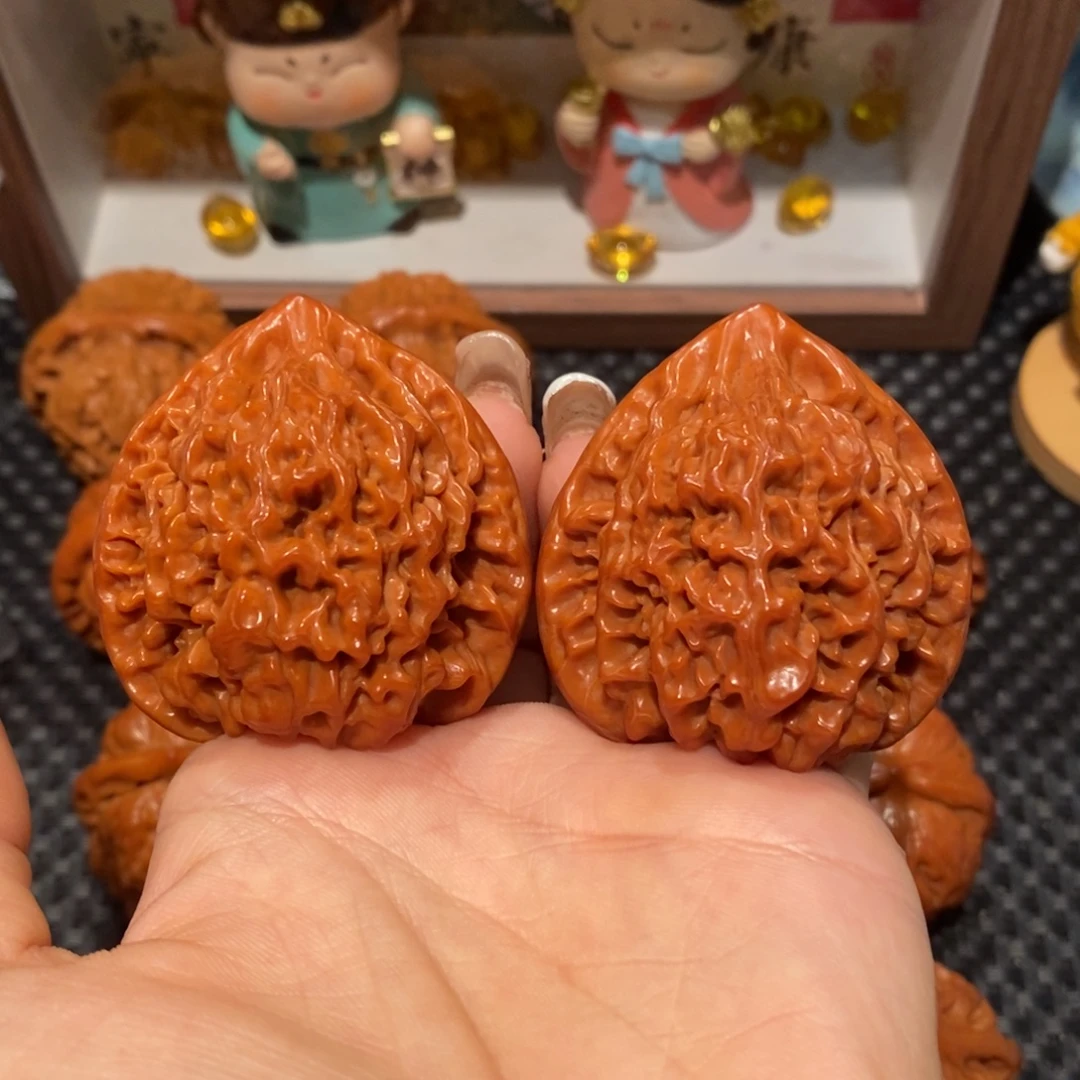 吊坠桃核45.8官帽，1405