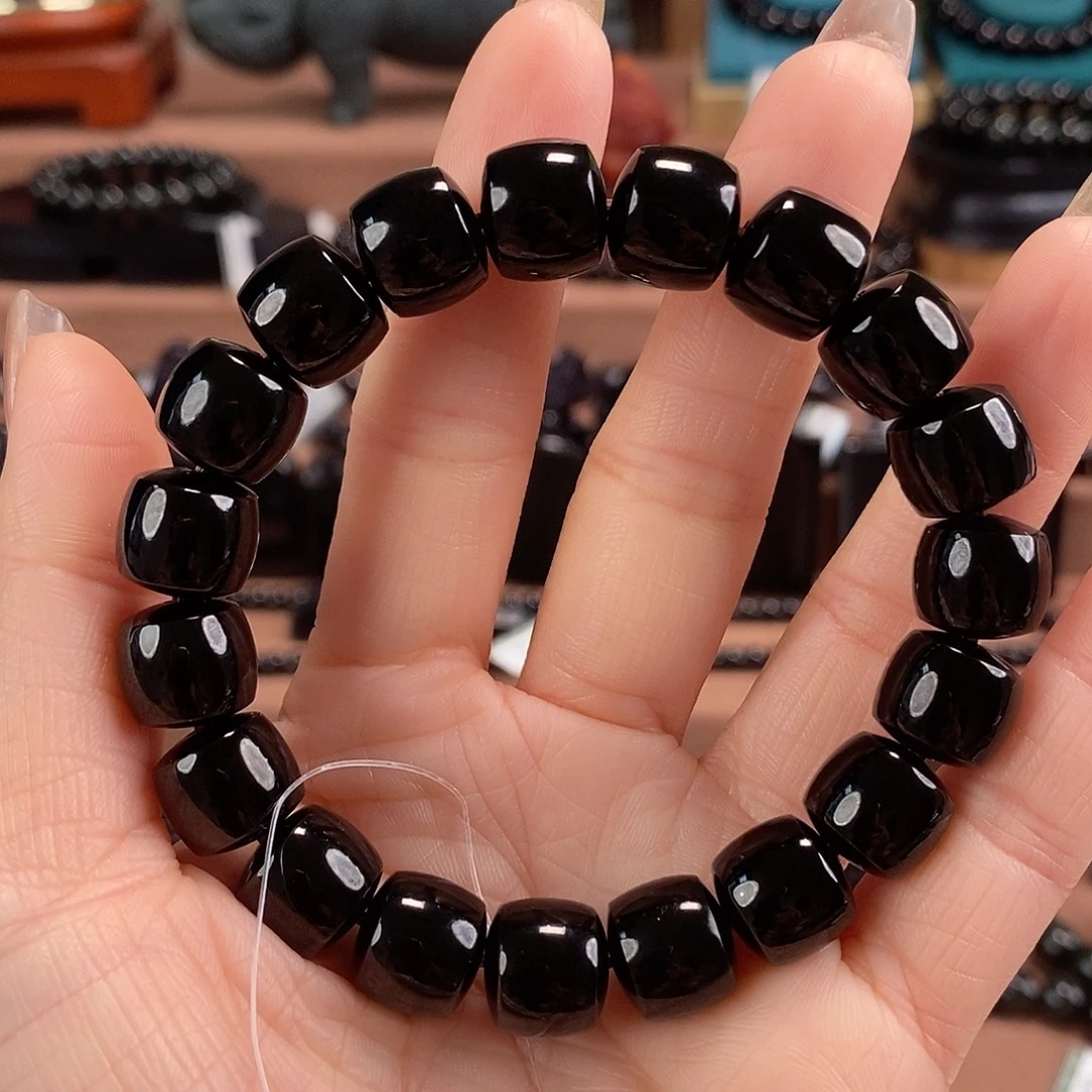 栗****和田玉未镶嵌手链12极限弧